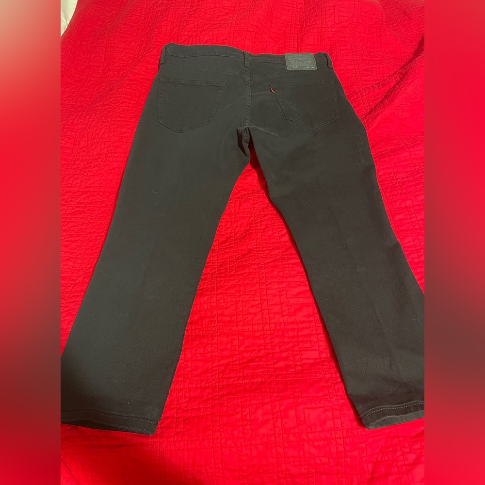 Black Levi’s 36 w 30 l